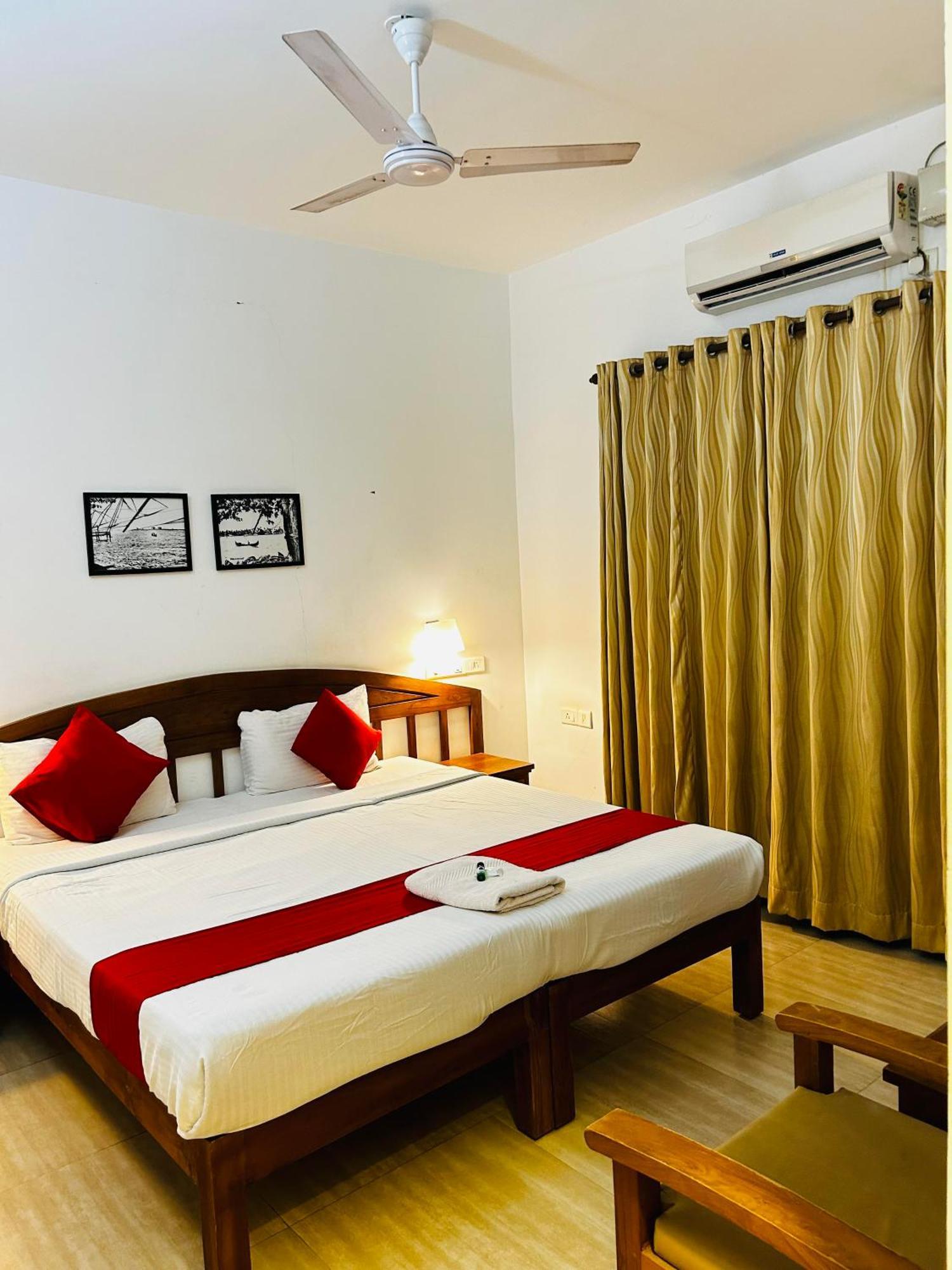 Pepper Route, Fort Kochi Екстериор снимка